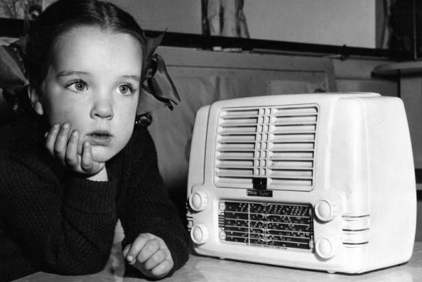 «Вот и радио изобрели, а счастья все нет!»: кто на самом деле изобрел самое популярное средство связи и другие интересные факты о нем