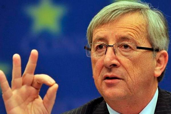 Украинцы смогут с лета ездить в Европу без виз, пообещал глава Еврокомиссии