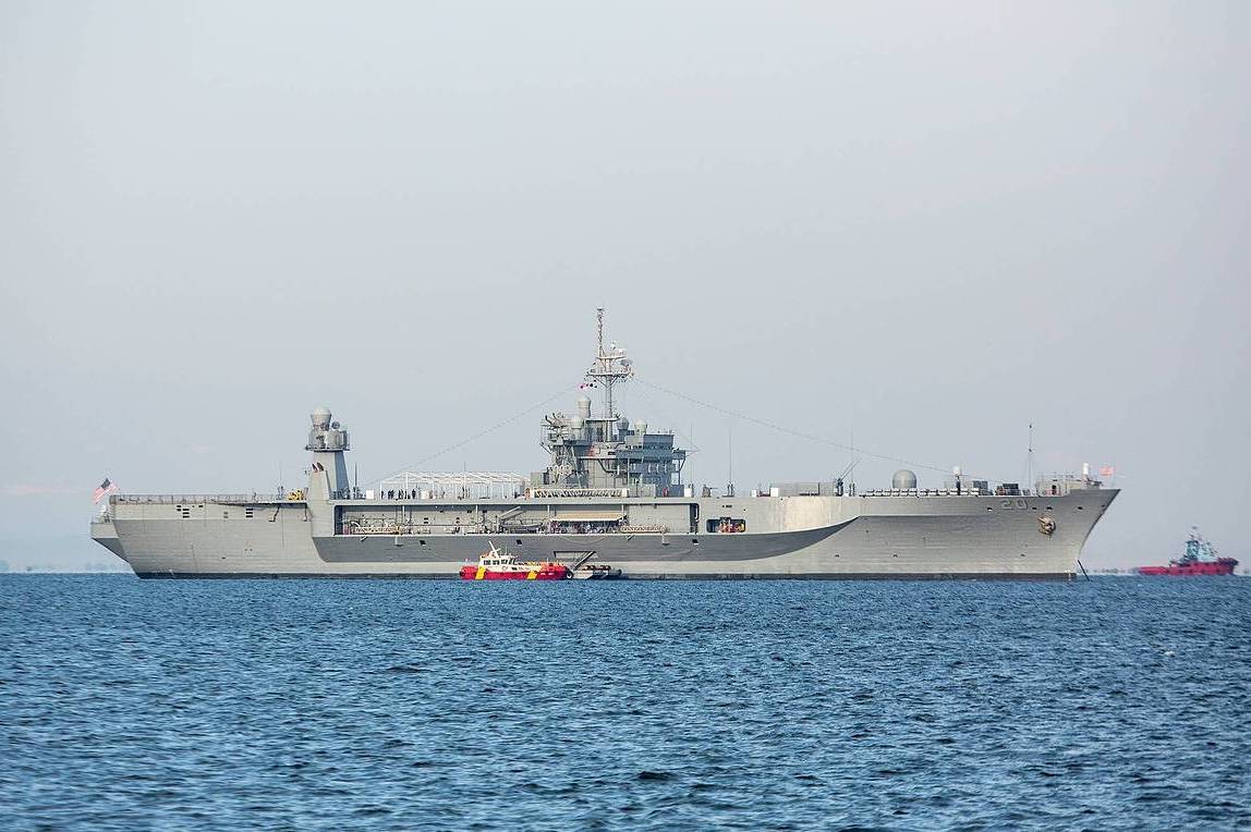 В Думе сочли провокацией отправку корабля США Mount Whitney в Черное море