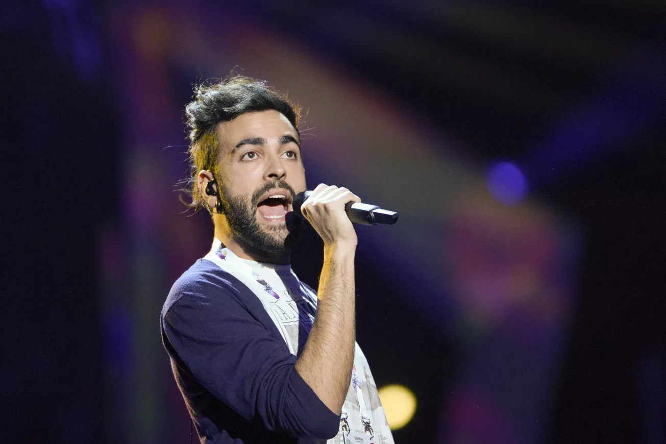 Победителем итальянского фестиваля «Сан-Ремо» стал Марко Менгони с песней «Due Vite»: в мае он представит Италию на Евровидении