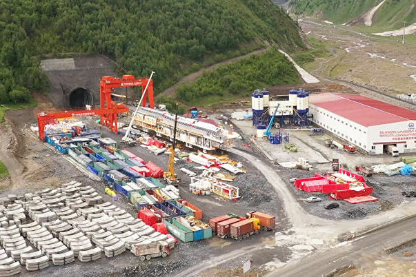 Из Тбилиси в Казбеги за 1,5 часа: компания из Китая строит самый большой тоннель на Кавказе
