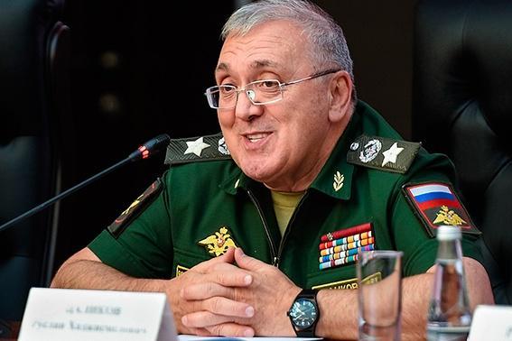 Российские военные вузы примут на учебу еще более 70 военнослужащих Азербайджана