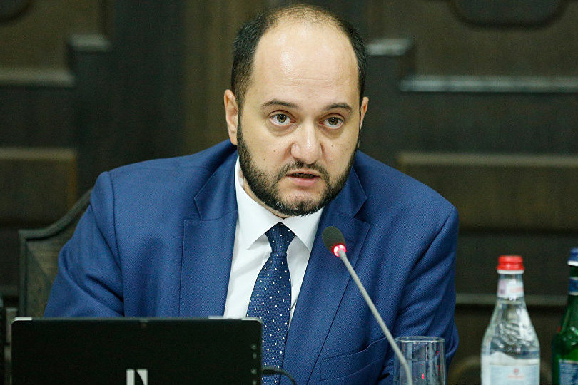 Դիմակ չկրողը թշնամական կենսաբանական զենք է. ԿԳՄՍ նախարար 