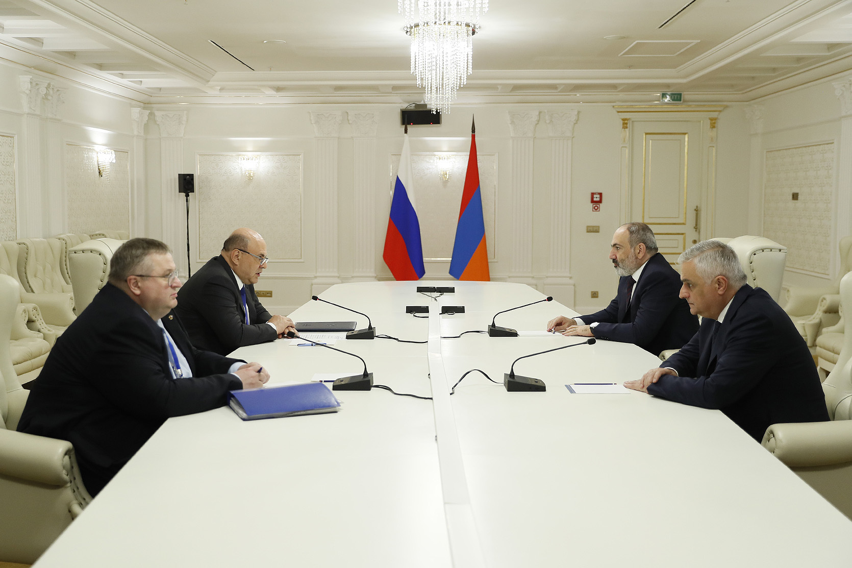 «Դրա արդյունքներով մենք կհանգենք կոնկրետ որոշումների»․ Փաշինյանը Միշուստինին՝ տարածաշրջանի ապաշրջափակման աշխատանքների մասին