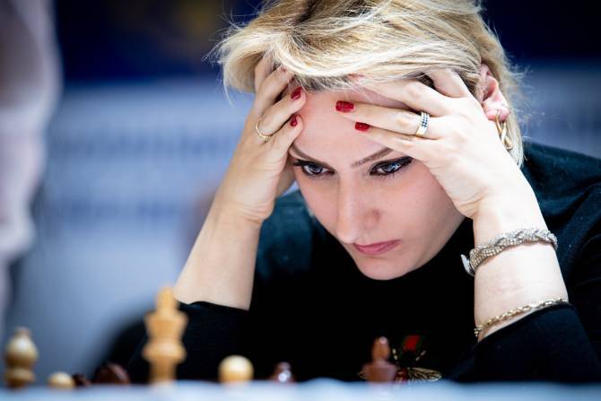 Элина Даниелян – одна из лидеров индивидуального чемпионата Европы по шахматам