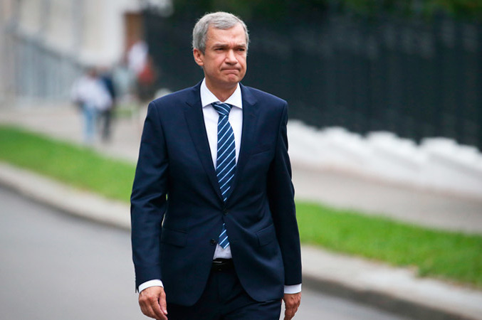 Один из лидеров оппозиции Латушко выехал из Белоруссии в Польшу