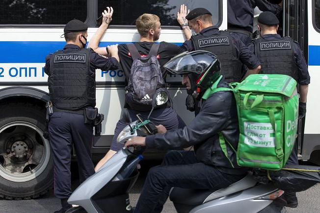 В период пандемии СМИ по всему миру стали еще несвободнее: ООН