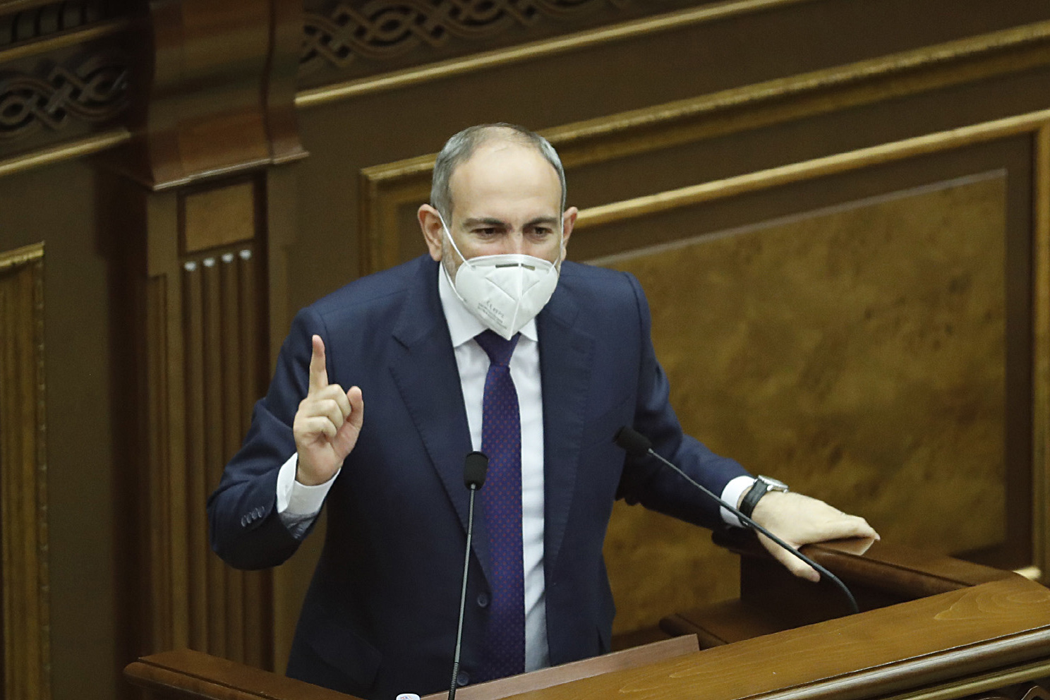 Пашинян: Публикации СМИ порой толкают людей на смерть