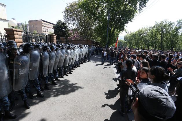 Внимательно следим: Госдеп США отреагировал на внутриполитические события в Армении
