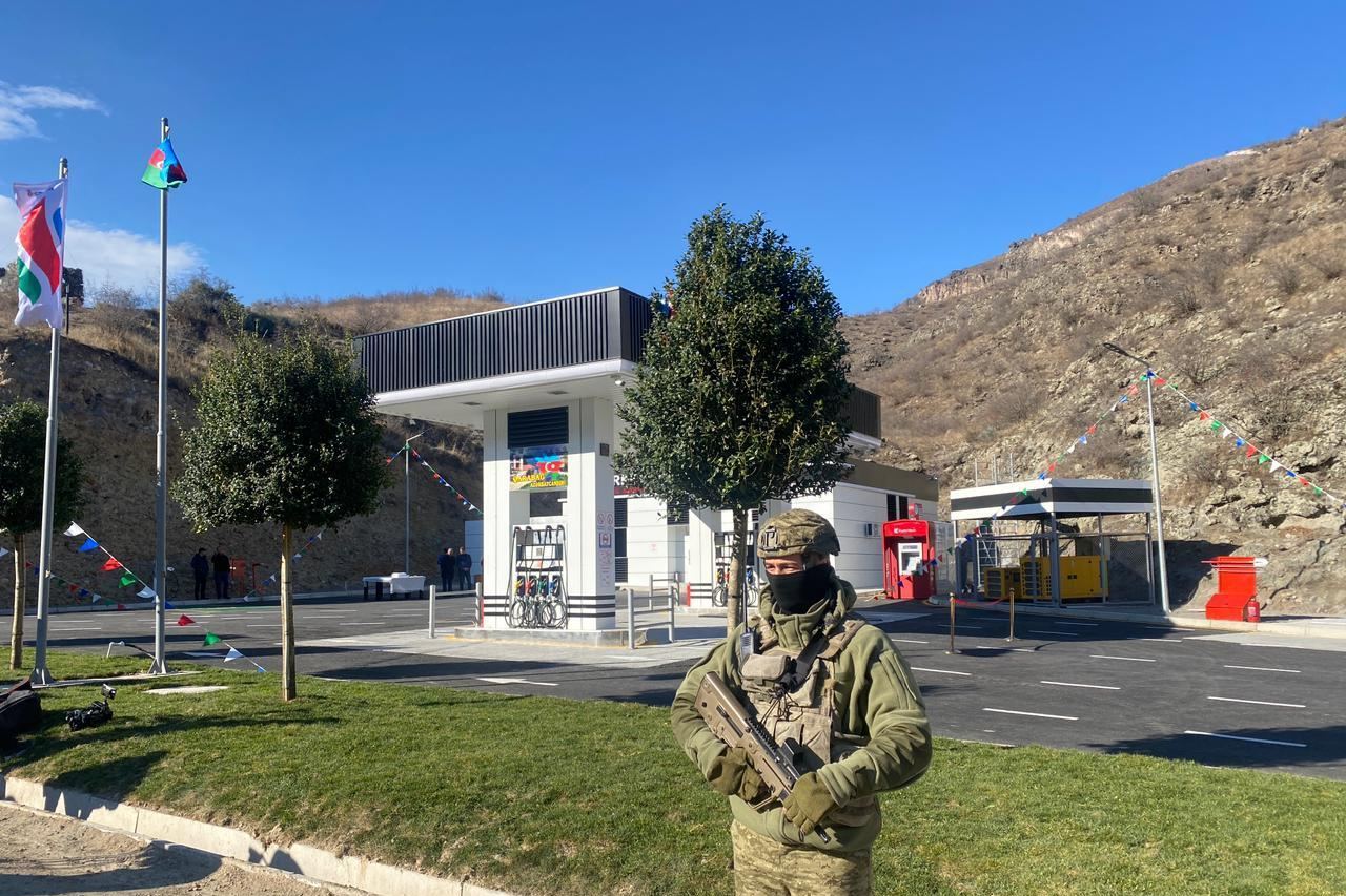 Որոտանի՝ ադրբեջանական վերահսկողության տակ հայտնված տարածքում SOCAR-ը առաջին լցակայանն է բացել 