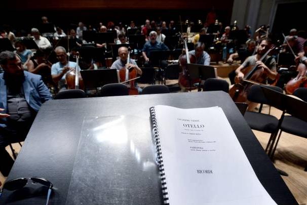 «Օթելլո»` համերգային կատարմամբ. Հայաստանի Ֆիլհարմոնիկ նվագախումբը 13 տարի անց անդրադարձել է Վերդիի օպերային