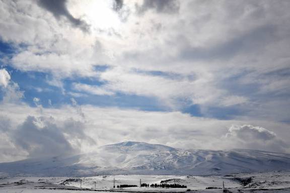 Погода в Армении: потеплеет, но ожидаются осадки