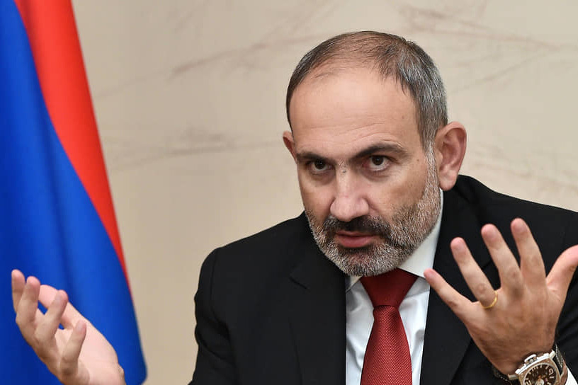 Пашинян обвинил во лжи экс-главу генштаба Армении