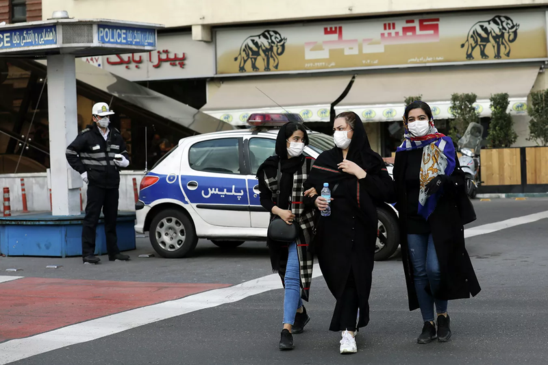 В Иране зафиксировано рекордное число смертей от коронавируса за сутки: общее количество летальных исходов достигло 14 634
