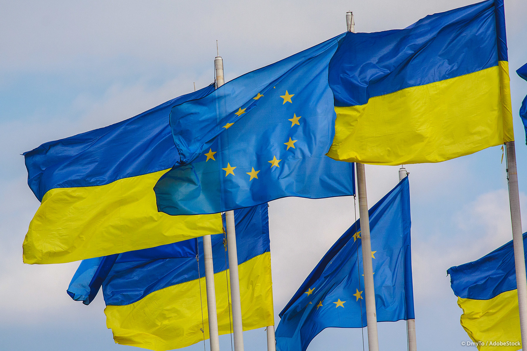 Bloomberg: ЕС приостанавливает помощь Украине из-за опасений газового кризиса