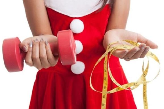 Специалист рассказал, как можно быстро избавиться от «приклеившихся» за новогодние праздники лишних килограммов