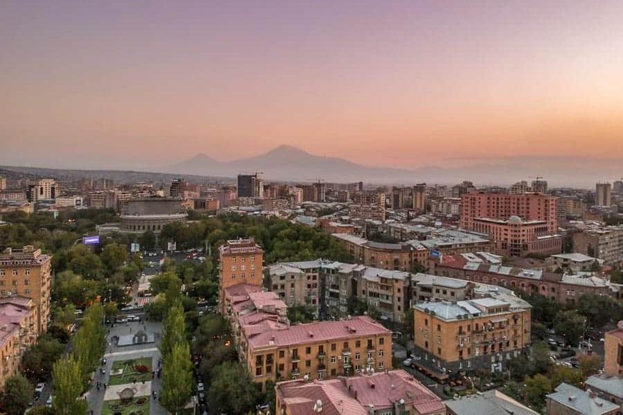 Страна оказалась в поле зрения стремящихся к доходности инвесторов: агентство Reuters обратилось к показателям экономического развития Армении