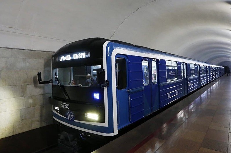 С сегодняшнего дня Ереванский метрополитен будет работать на час дольше
