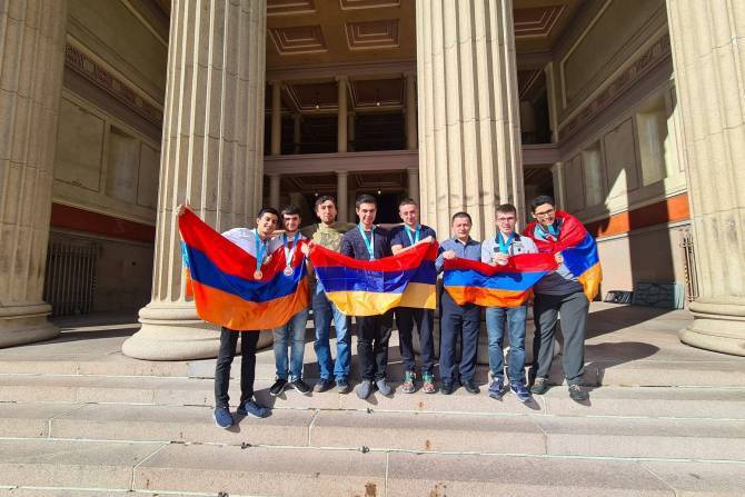 Армянские школьники на 63-й Международной математической олимпиаде в Норвегии завоевали 6 медалей 