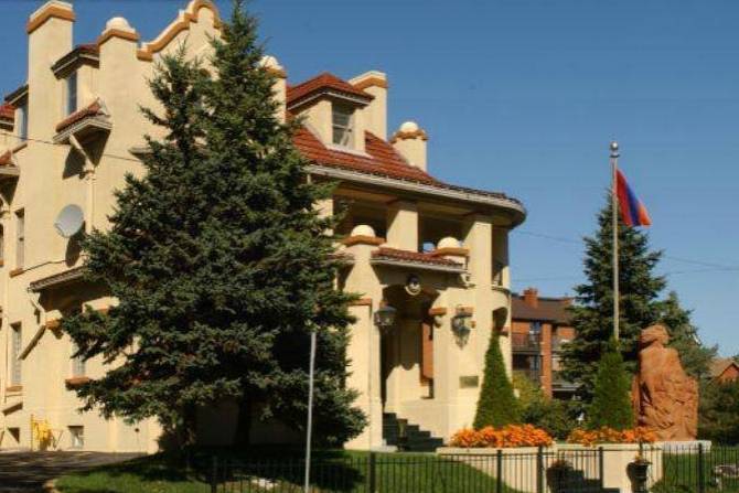 В Канаде произошел инцидент между армянами и азербайджанцами: сообщение посольства РА