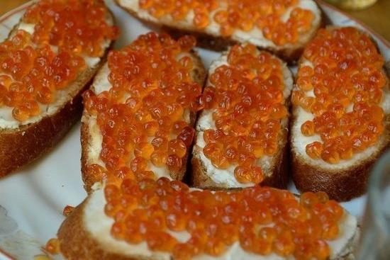 Kрасная икра в России заражена кишечной палочкой