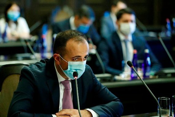 Министр здравоохранения Армении: Коронавирус может снова активизироваться
