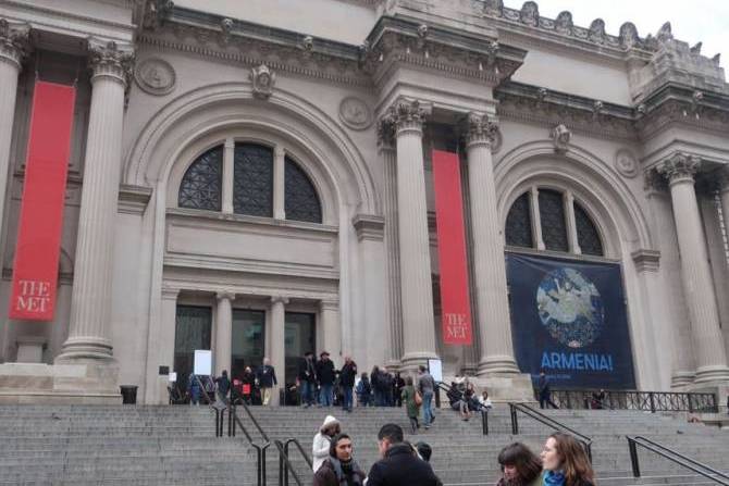 Это глобальная трагедия: руководство нью-йоркского музея Метрополитен призывает сохранить культурное наследие Карабаха