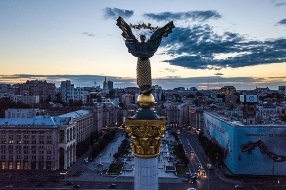 В Киеве вводят комендантский час с 22.00 до 7.00, транспорт в это время работать не будет - Кличко