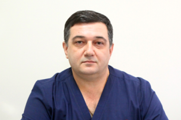 В Ереване ограблена квартира главврача медцентра «Наири»