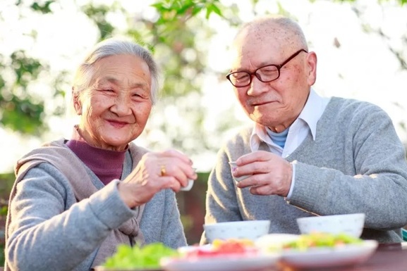 В Японии установлен рекорд по числу долгожителей