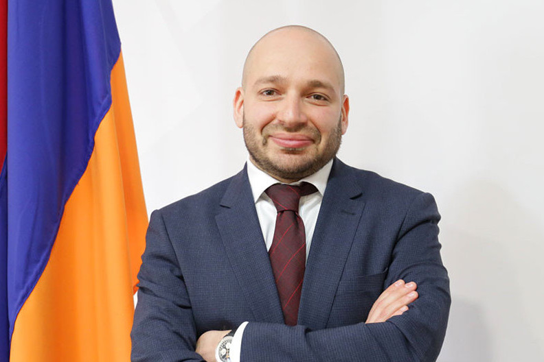 Замминистра экономики Армении отбудет в Иран