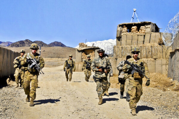 Telegraph: британский спецназ может остаться в Афганистане после вывода войск