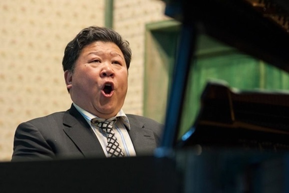 Известный оперный певец заблокирован в социальной сети из-за сильного сходства с главой Китая Си Цзиньпином