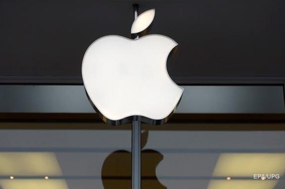 Apple выпустит сразу два дешевых iPhone вместо одного