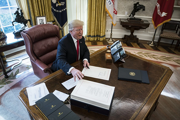 Более 90 крупных компаний в США не платили подоходного налога