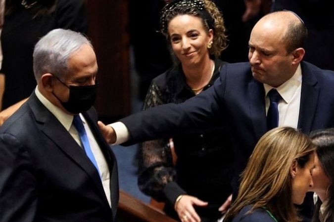 Конец эпохи Нетаньяху: Нафтали Беннет стал новым премьер-министром Израиля 