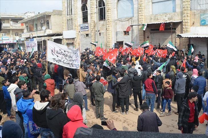 В Идлибе протестуют против турецкого военного присутствия в Сирии