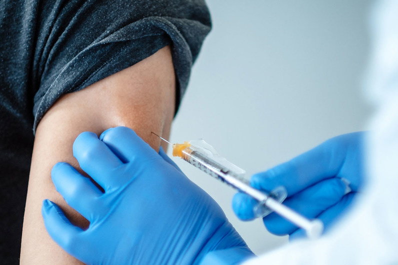 В ВОЗ с «осторожным оптимизмом» воспринимают новости об эффективности вакцин 