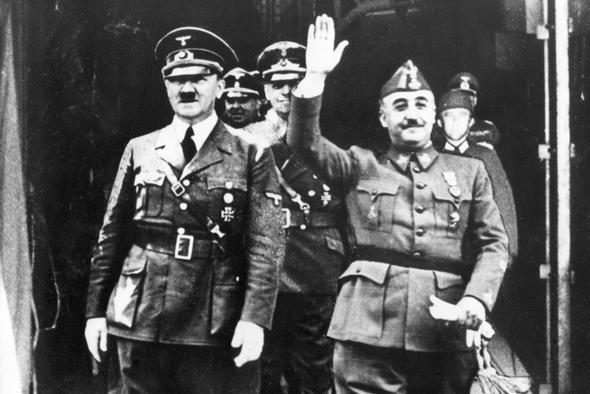 Власти Испании планируют ввести уголовное наказание за восхваление диктатуры генерала Франко