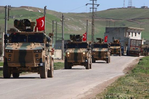 Турция эвакуирует крупнейшую военную базу в Сирии