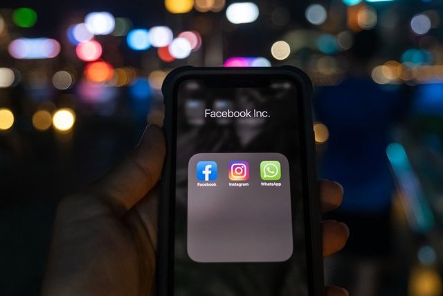 Facebook в очередной раз призвали в суд за нарушение конфиденциальности клиентов