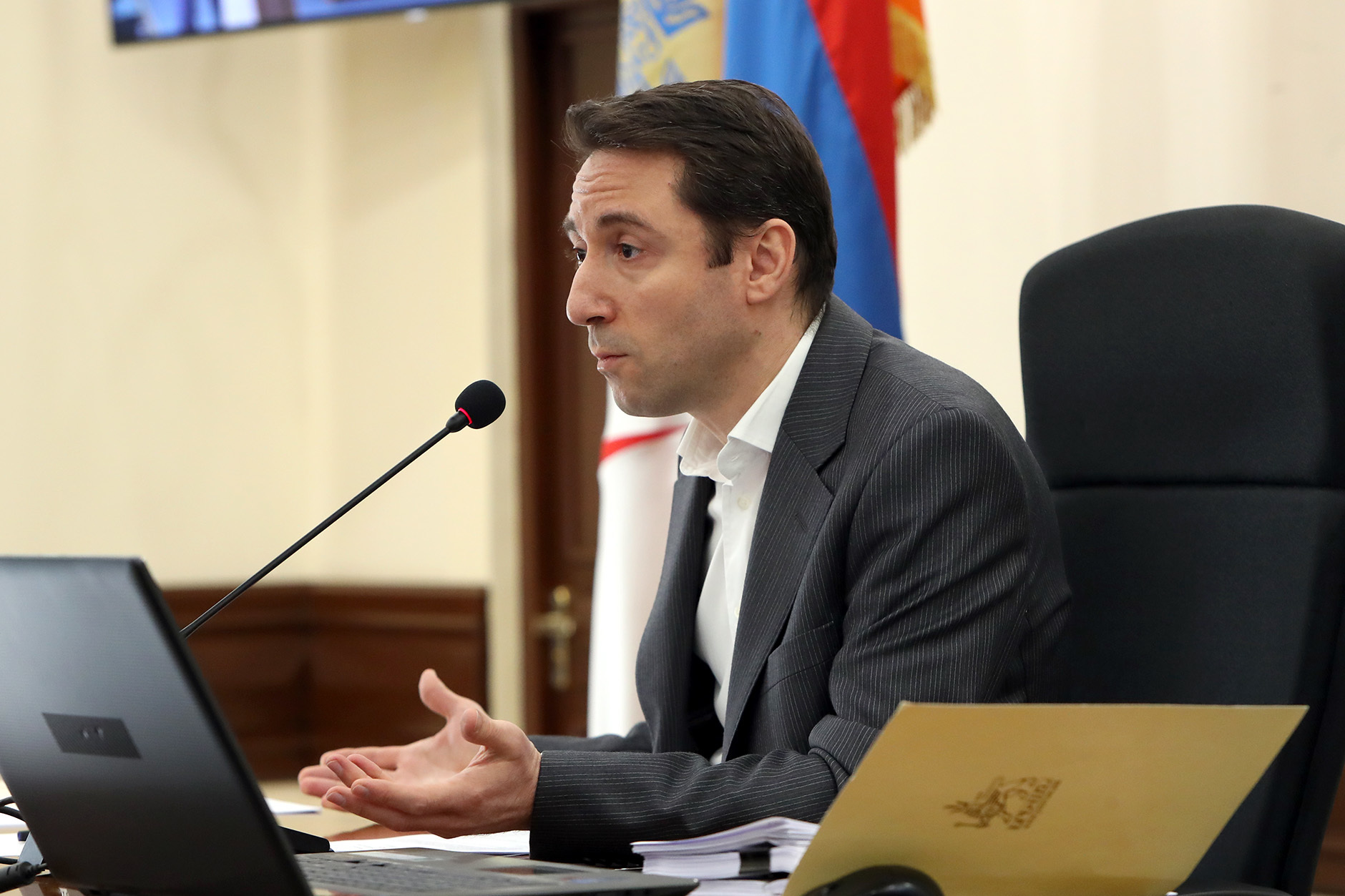 Мэр Еревана: В отставку не собираюсь