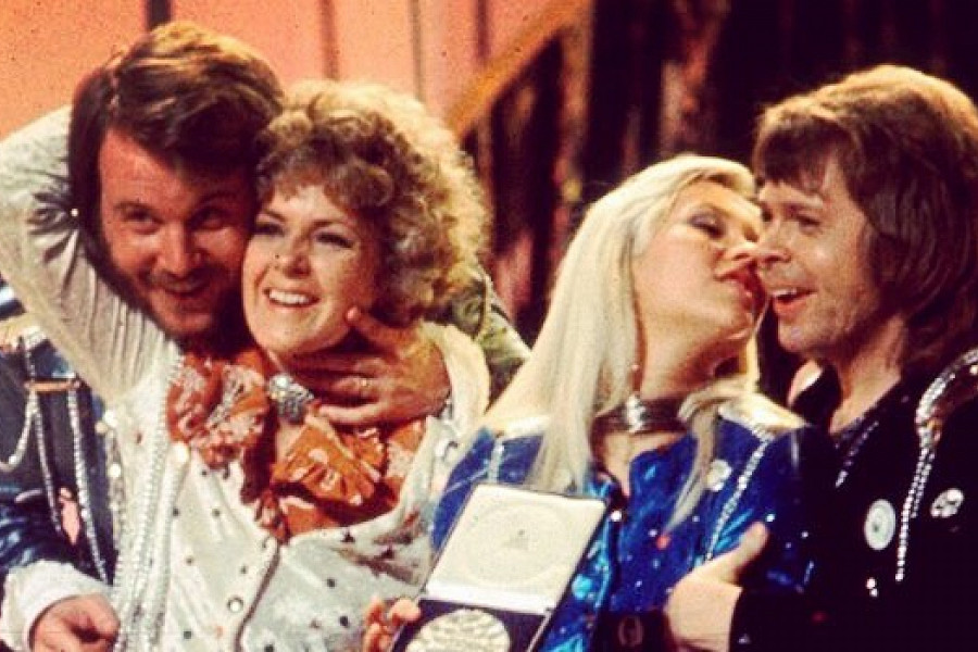 Группа ABBA организует гастрольное турне в 2022 году: в нем примут участие не настоящие артисты, а их голограммы
