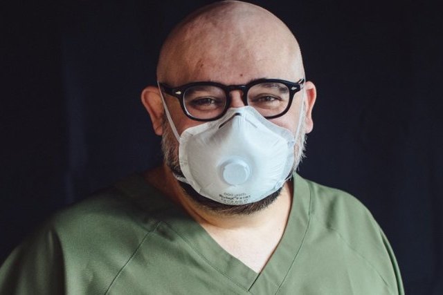 Встречавшийся с Путиным главврач инфекционной больницы в Коммунарке излечился от коронавируса