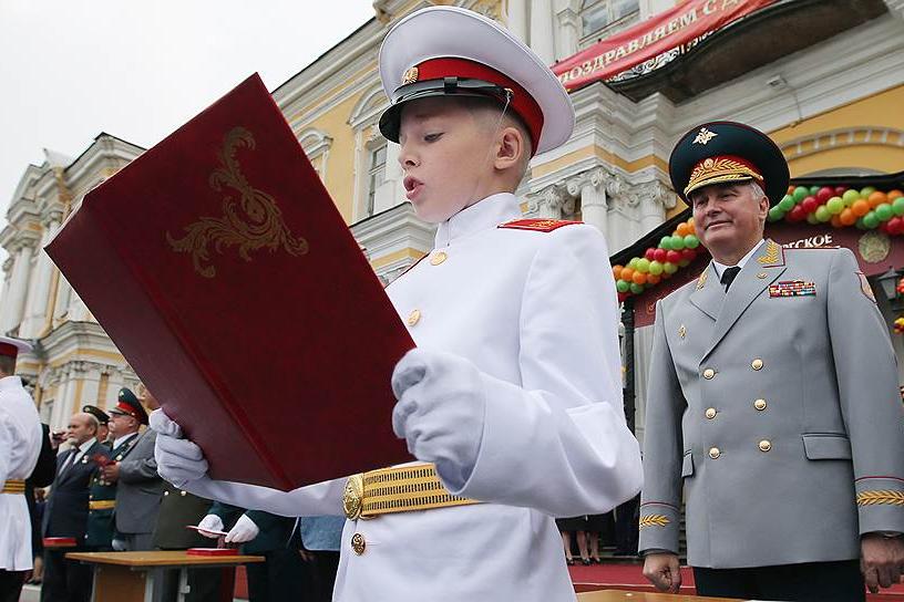 Ռուսական բանակում վերականգնվում են Խորհրդային Միության ավանդույթները 