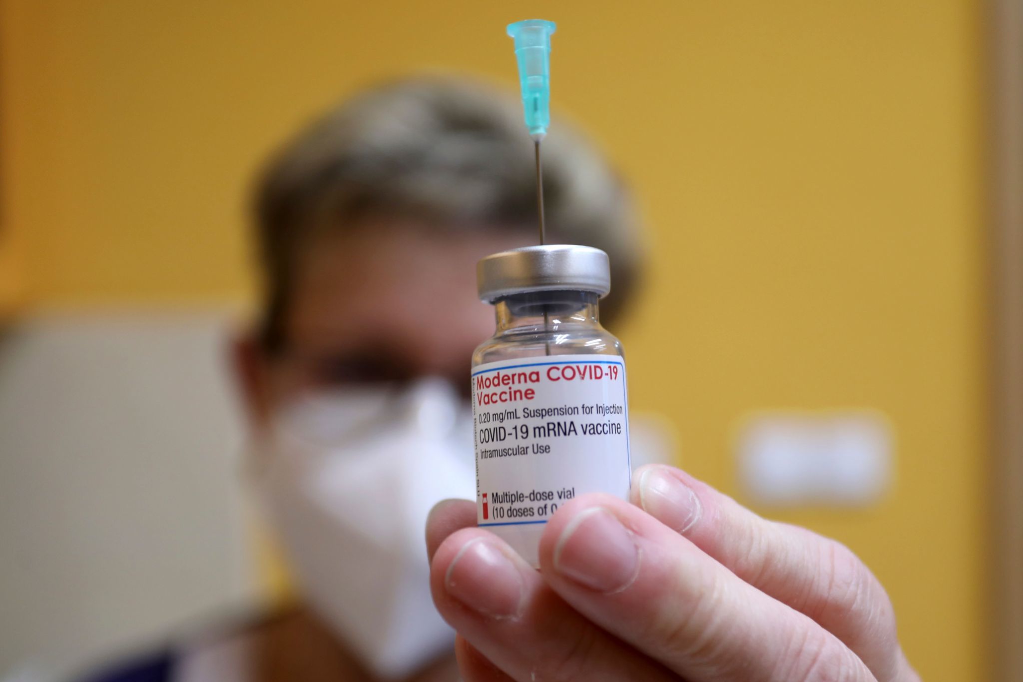 Эксперты Всемирного конгресса вакцин назвали американский препарат Moderna лучшей вакциной от коронавируса