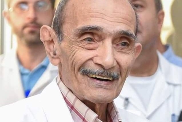 В Армении скончался известный врач Ованес Саруханян
