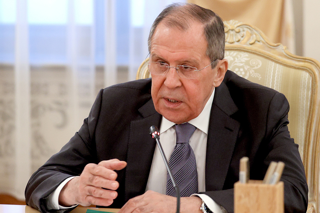 Лавров рекомендовал Турции перестать подпитывать милитаристские настроения Киева
