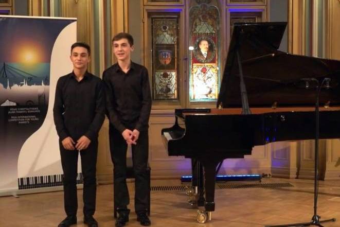Молодые армянские музыканты, выступившие на международном конкурсе в Финляндии, удостоены Гран-При – премии «Абсолют»