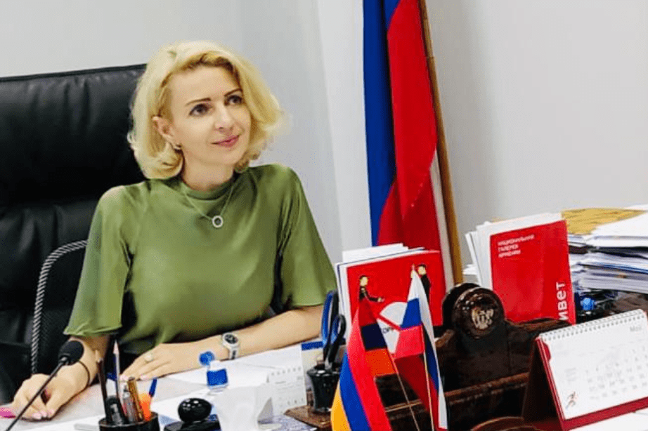 Торгпред РФ: В учебных заведениях Армении наблюдается недостаток русскоязычной литературы